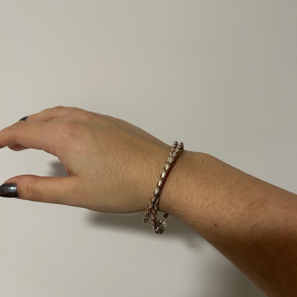 pandora chamapgne leather double bracelet